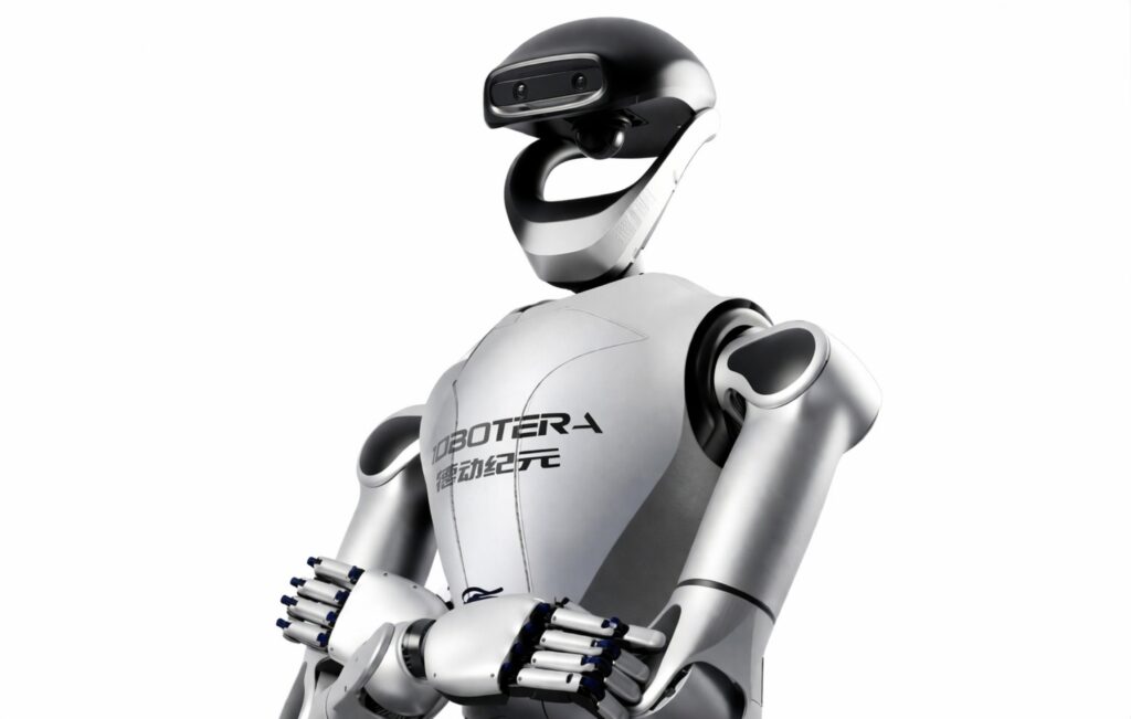 L7 humanoid robot designed for versatile industrial and operational tasks